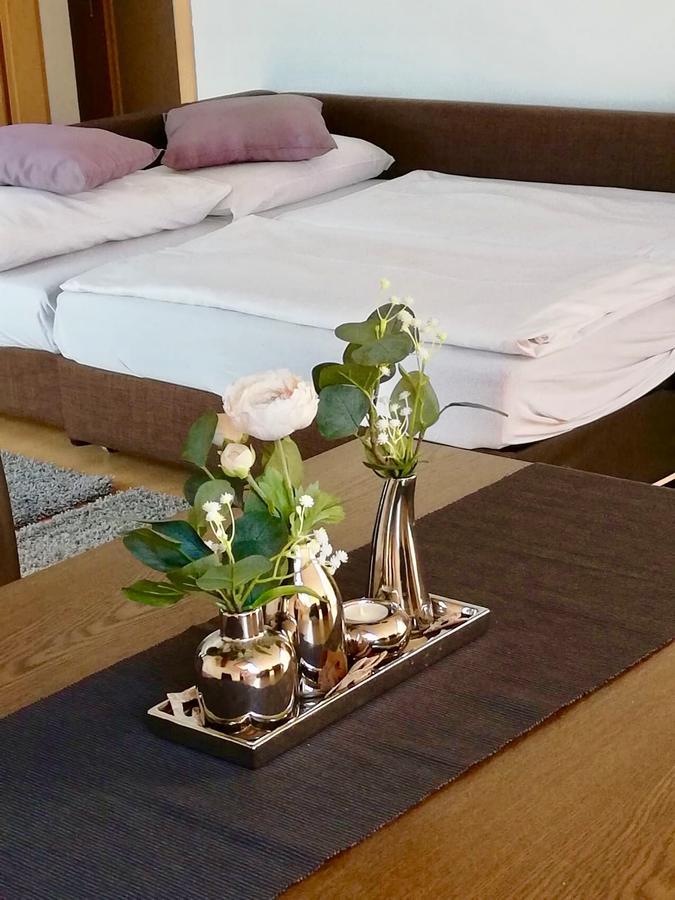 Hotel Jerolitsch Krumpendorf Екстериор снимка